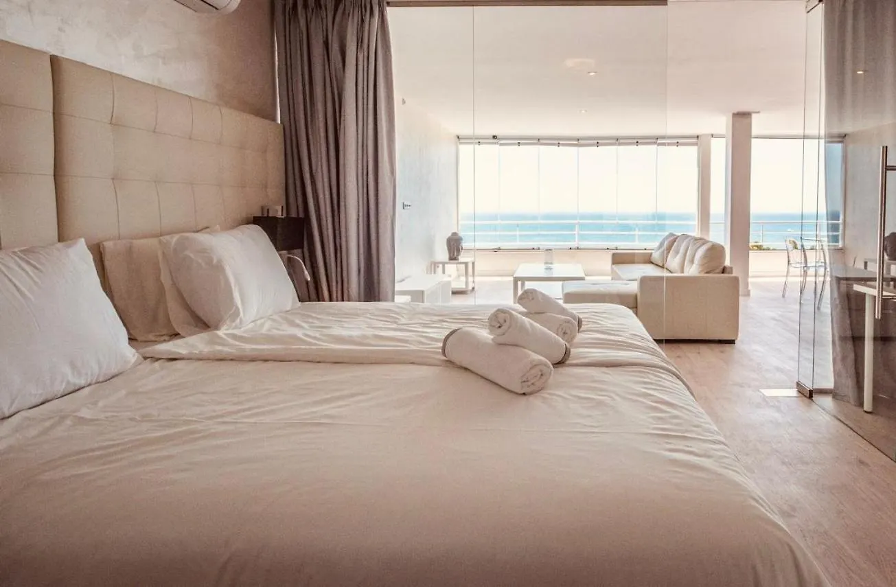 Penthouse Seaview - Destination Apartments 마르베야 0*,  스페인